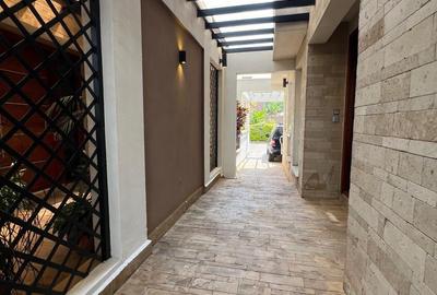 4 Bed Townhouse with En Suite at Kabasiran Avenue - 3
