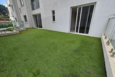 3 Bed Apartment with En Suite in Westlands Area