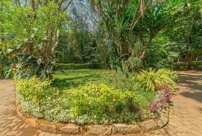 5 Bed House with En Suite in Kitisuru - 4