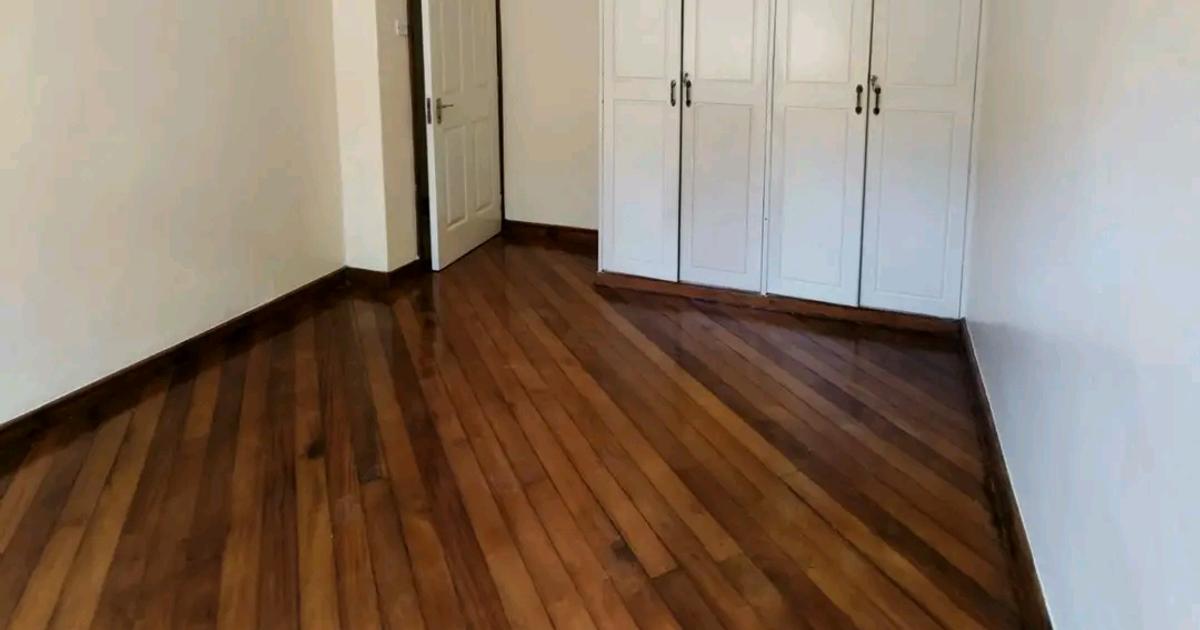 3 Bed Apartment with En Suite in Lavington