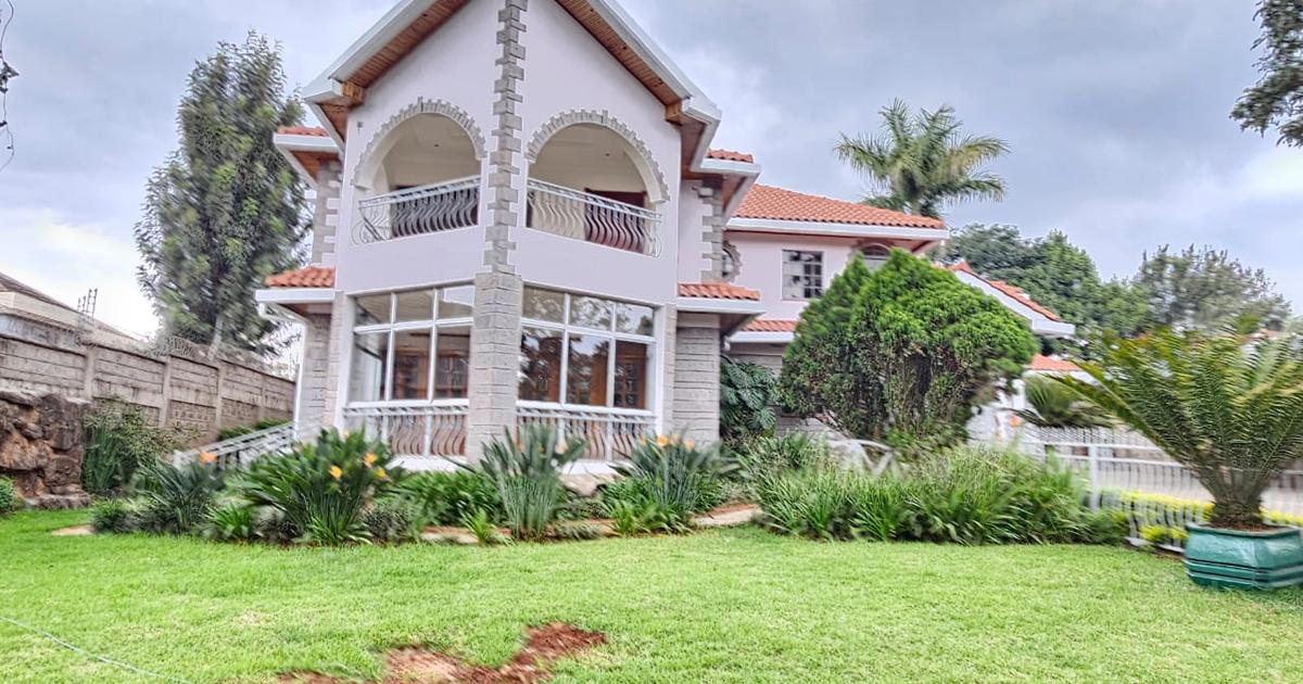 5 Bed House with En Suite in Runda