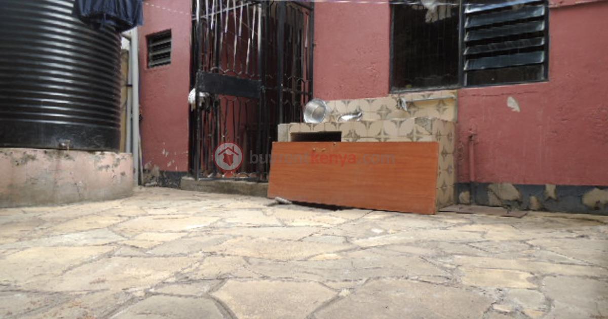 4 Bed Townhouse with En Suite at Langata Road