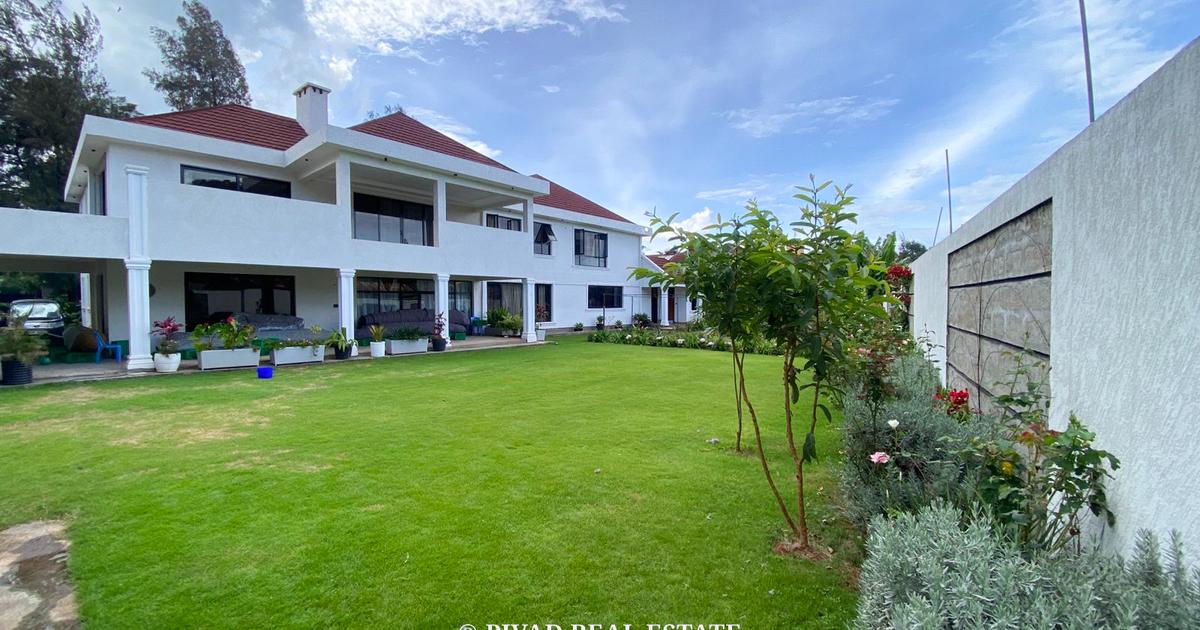 5 Bed House with Garden in Runda