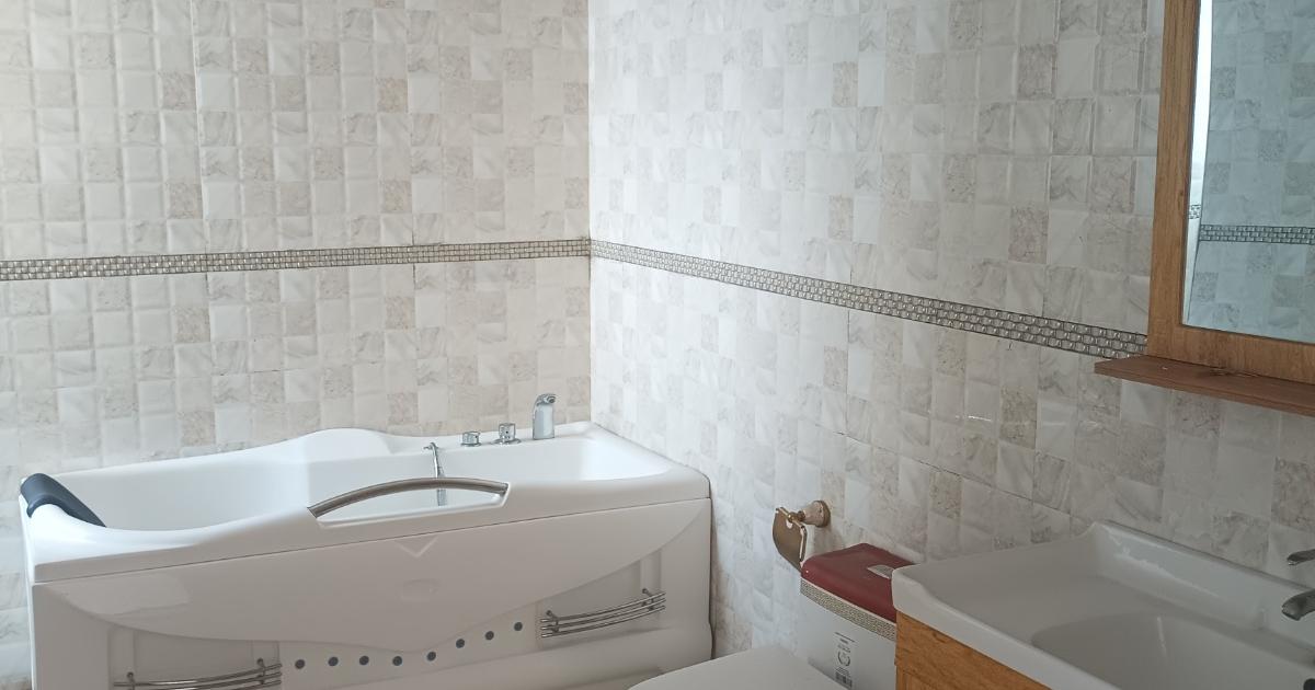 2 Bed Apartment with Swimming Pool in Kileleshwa