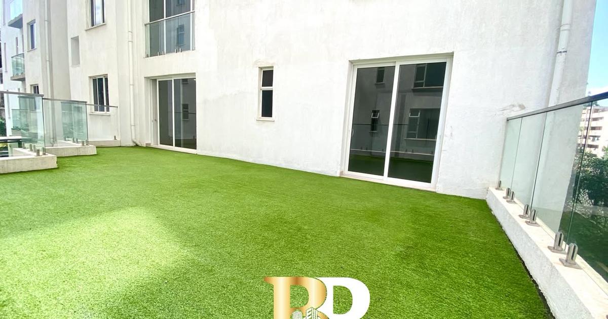 3 Bed Apartment with En Suite in Rhapta Road