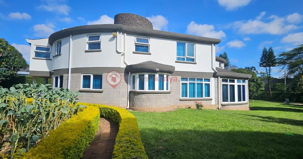 4 Bed House with En Suite at Runda Drive | BuyRentKenya