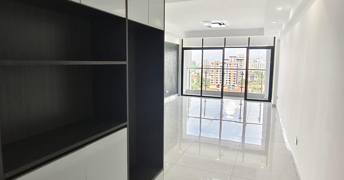 2 Bed Apartment with En Suite in Westlands Area