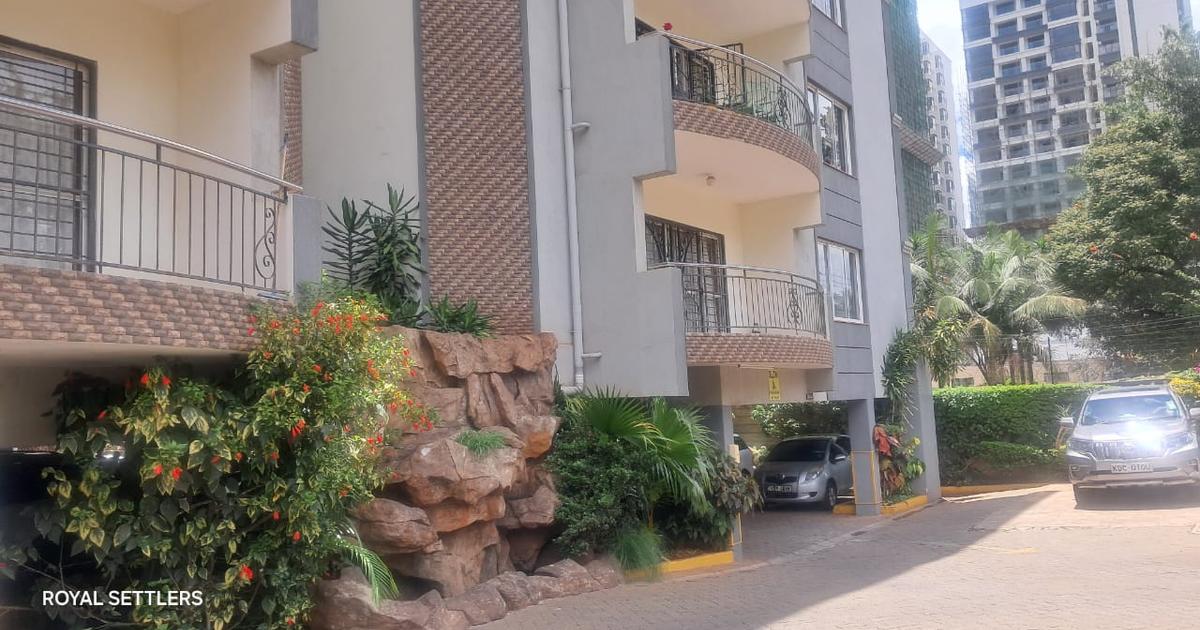 3 Bed Apartment with En Suite in Westlands Area