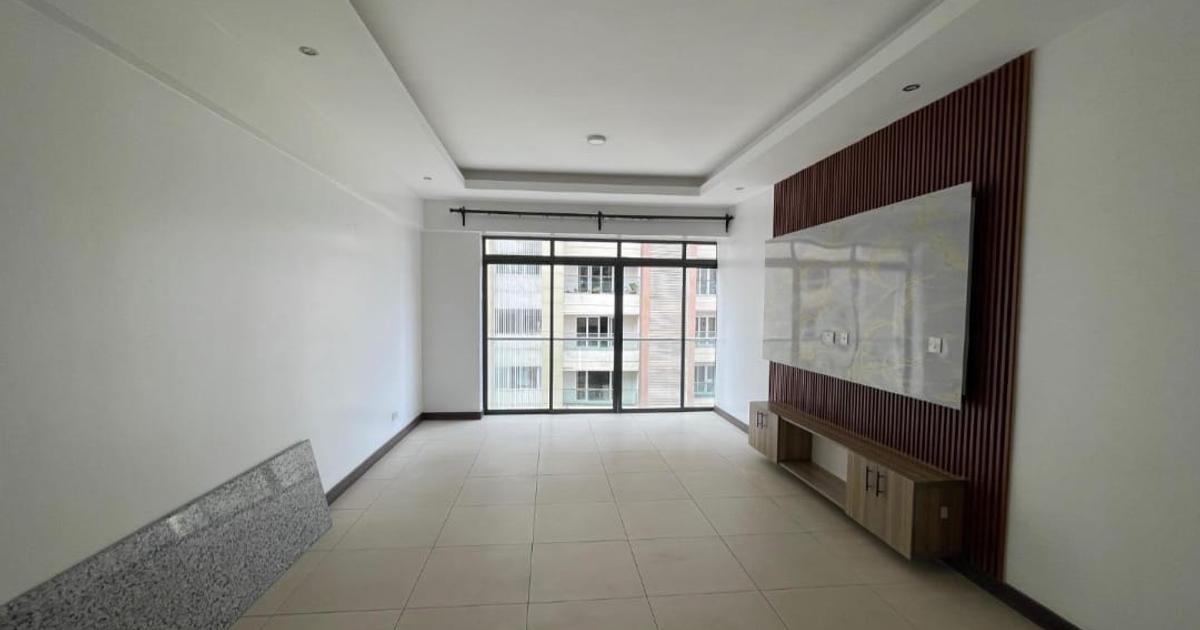 2 Bed Apartment with En Suite in Hurlingham