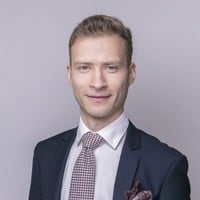 Real estate advisor