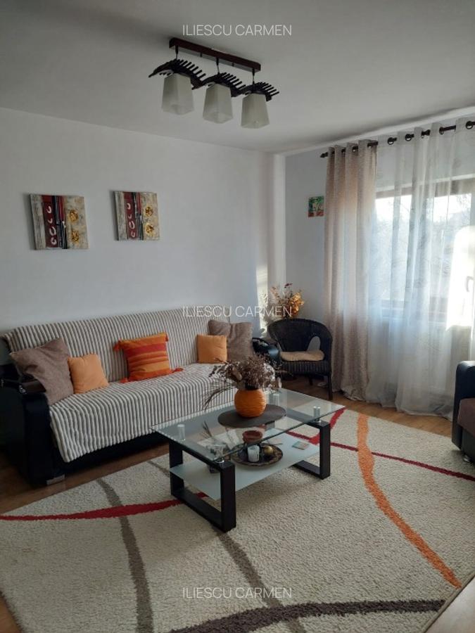 Apartament decomandat, 3camere - - 2 Apartament decomandat, 3camere - - 2