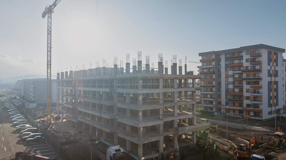 becacf31-2e49-4811-8857-5abdb32ab648 - 4