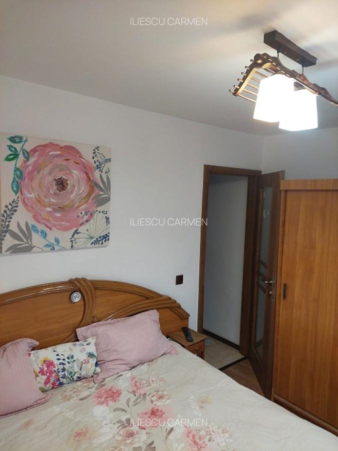 Apartament decomandat, 3camere - - 3 Apartament decomandat, 3camere - - 3