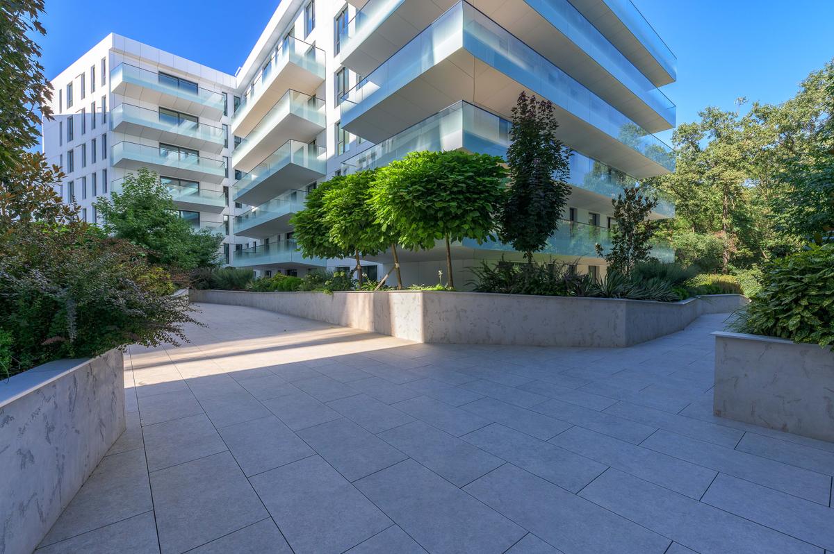 28d953ed-e2d0-4d79-bea3-506f1e5ed164 - 3