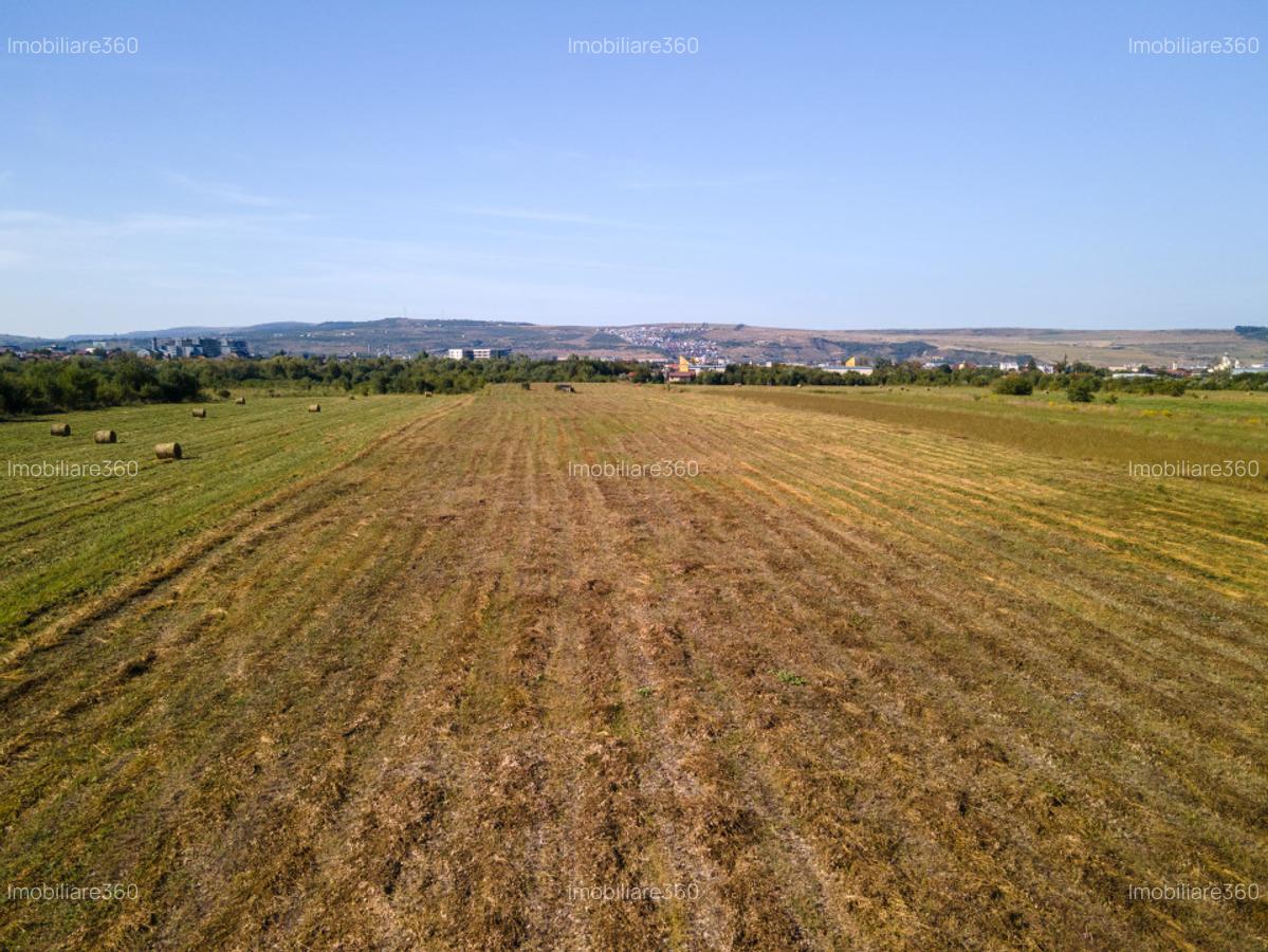 Teren intravilan, 2.800 m2, Cluj-Napoca - 1 Teren intravilan, 2.800 m2, Cluj-Napoca - 1