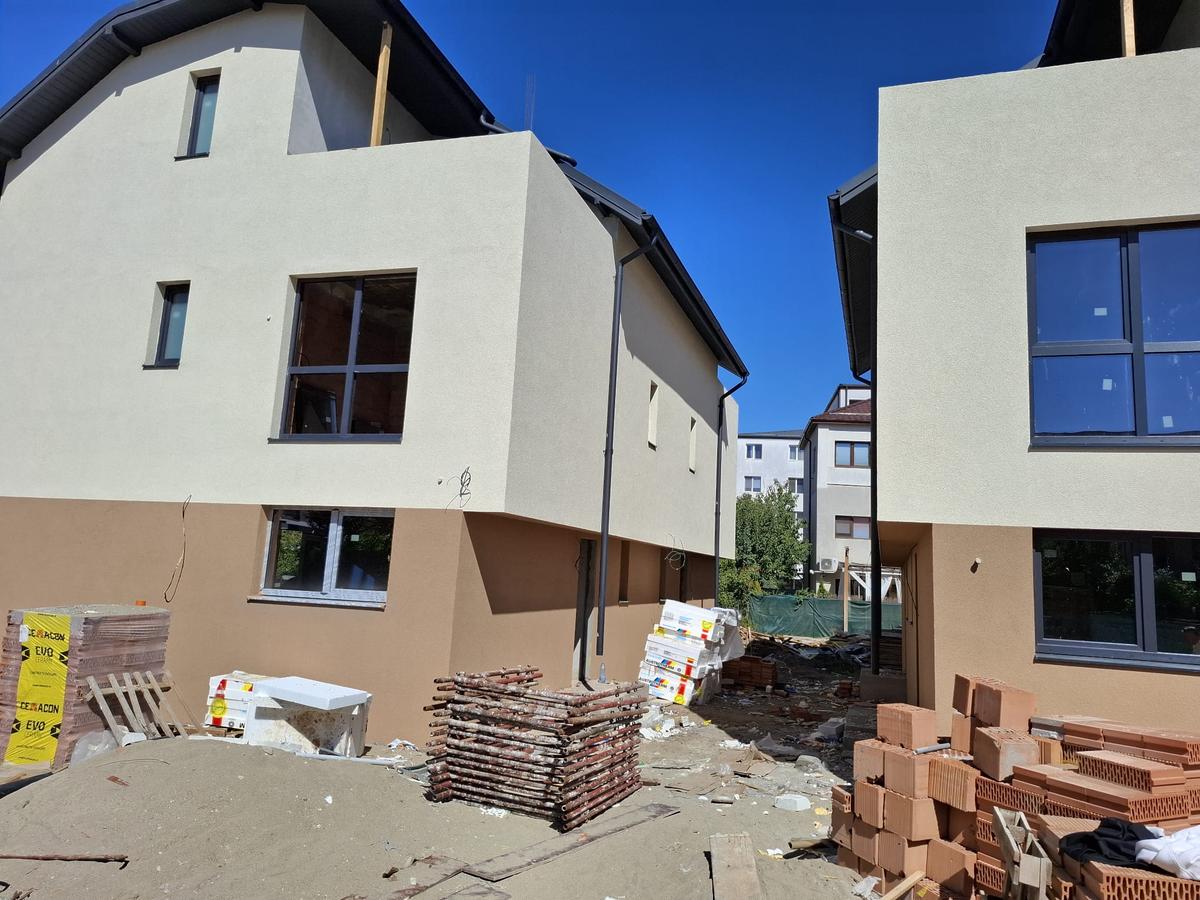 9ec9c762-1dc7-4e49-97c0-b785163d2c98 - 4