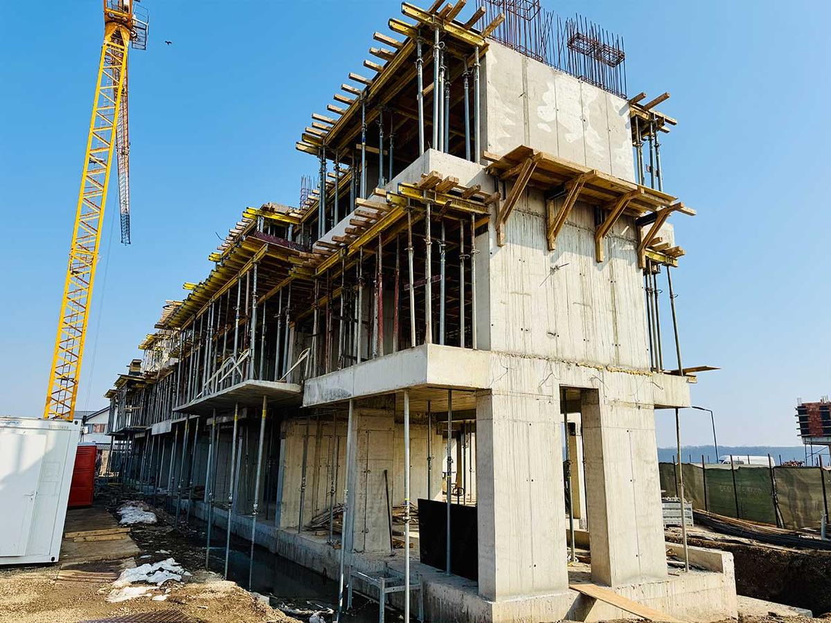 ae416e95-a7a3-4cc6-b497-fd6dc81e5213 - 1