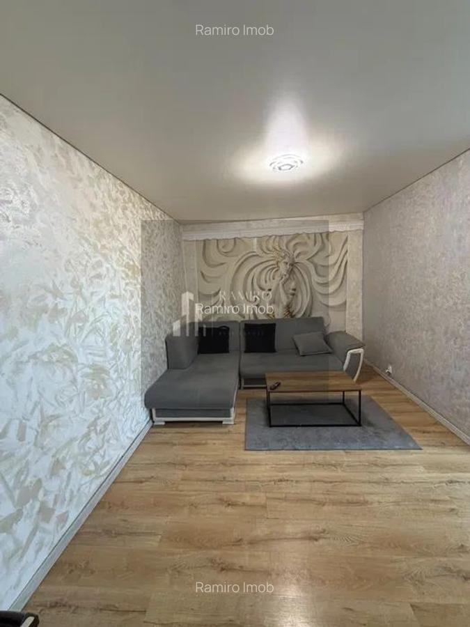 Living area of Apartament 2 bedroom in aparatorii patriei