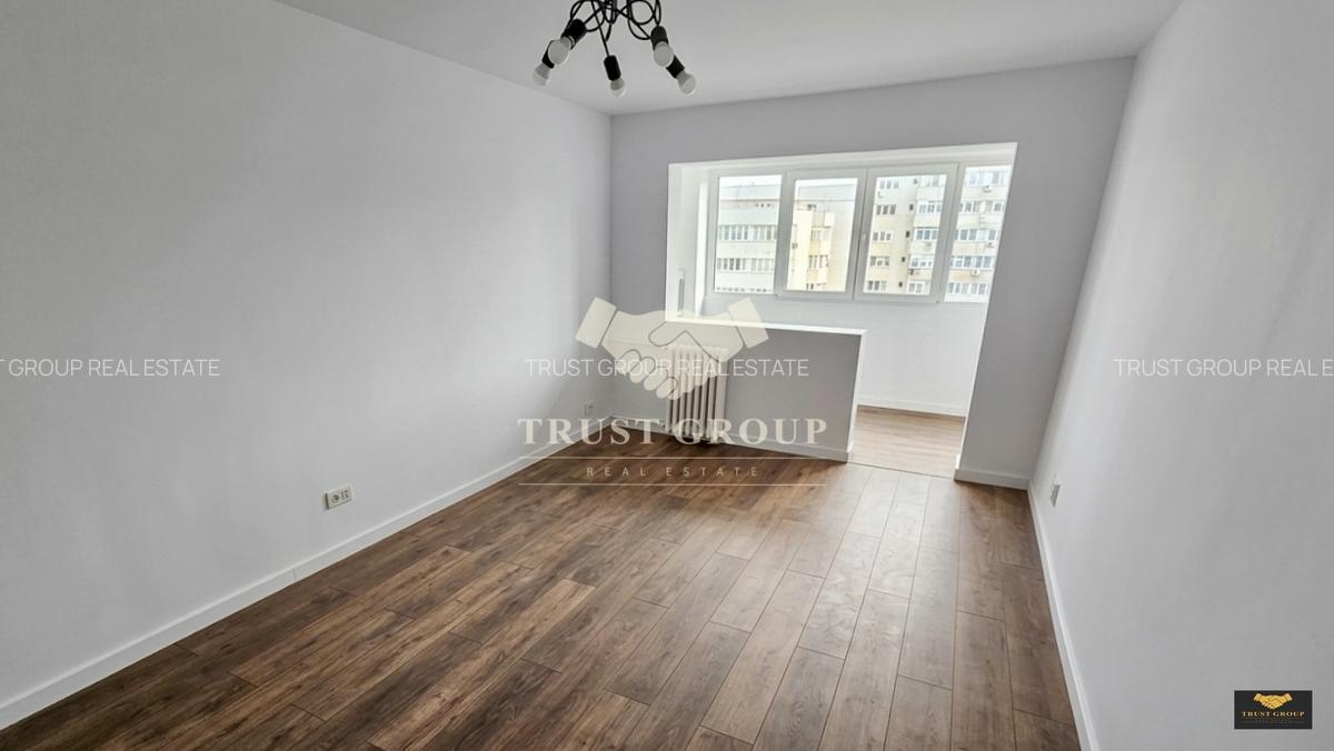 Living area of Apartament 3 bedroom in titulescu