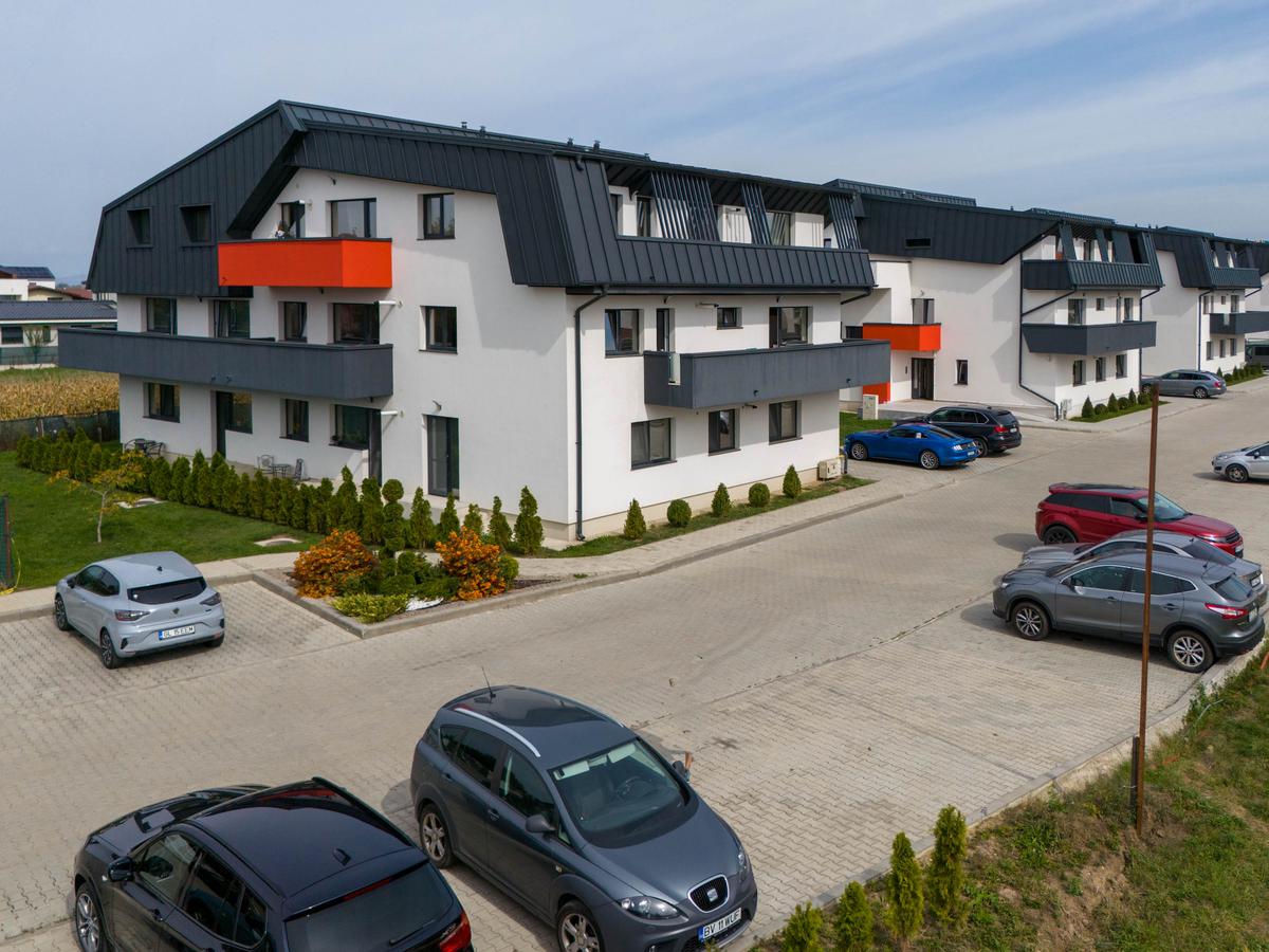 69f82baa-e011-4733-ab58-67f988bd5e1a - 3