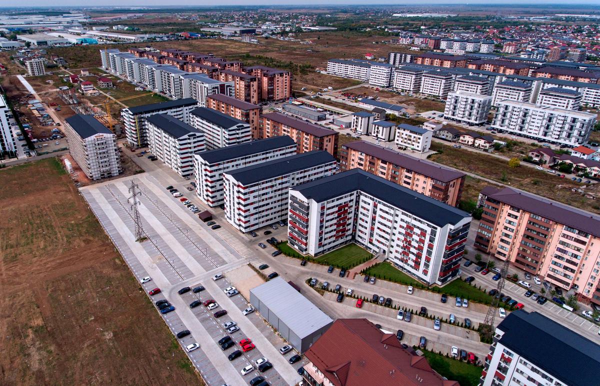 f57d5f6d-0ed7-4146-aa65-b8b3c87a4a65 - 1