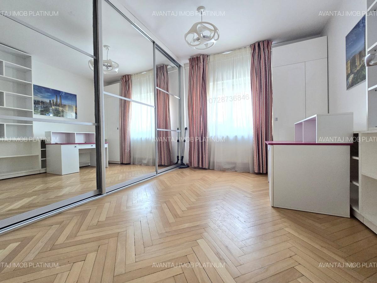 Calea Vitan, bloc stradal, cu centrala proprie si loc de parcare - 6 Calea Vitan, bloc stradal, cu centrala proprie si loc de parcare - 6