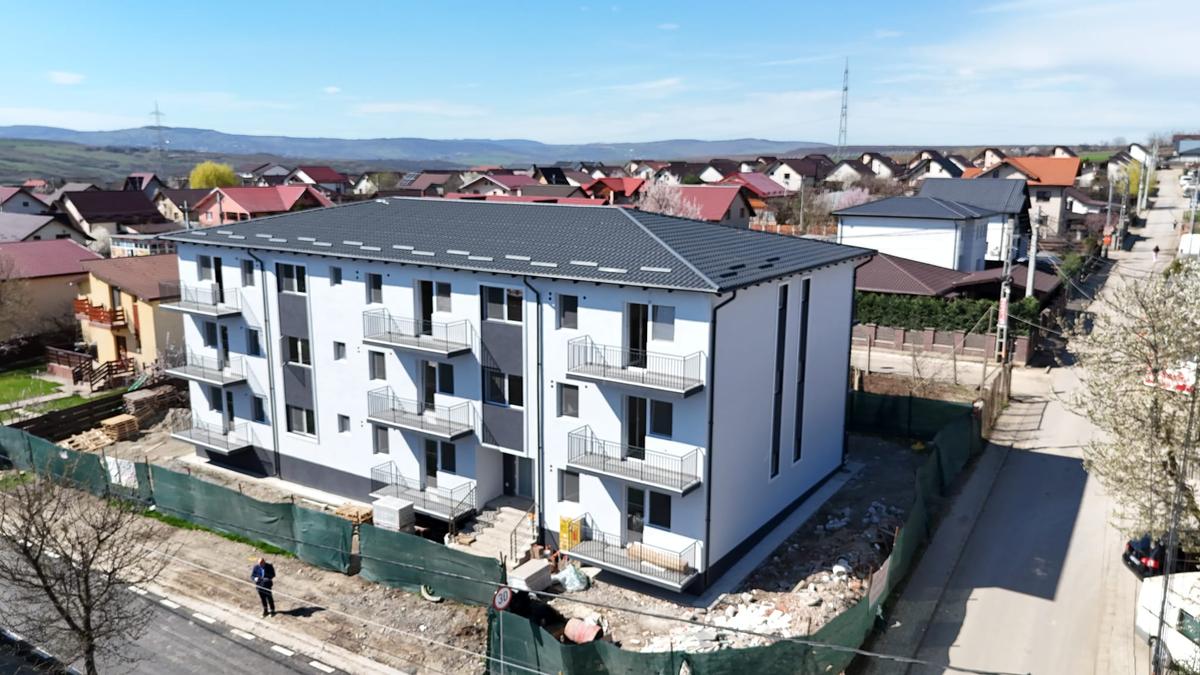 99e088b8-ae42-4c49-9f79-2a389109a2e9 - 2