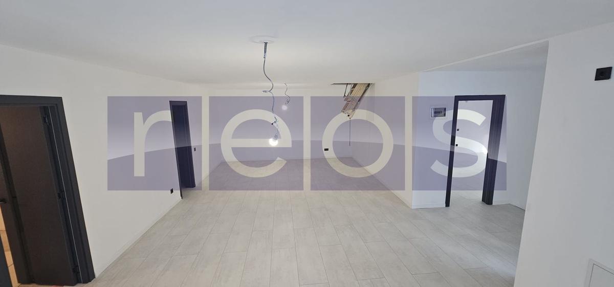 Main view of Casa 4 bedroom in vacaresti