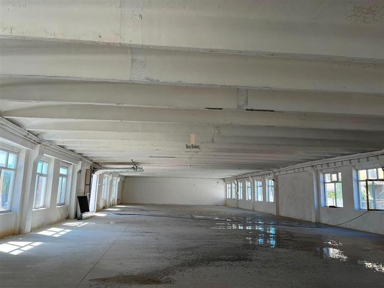 Spatiu Industrial - 1000 mp - Productie - Depozitare - Distributie