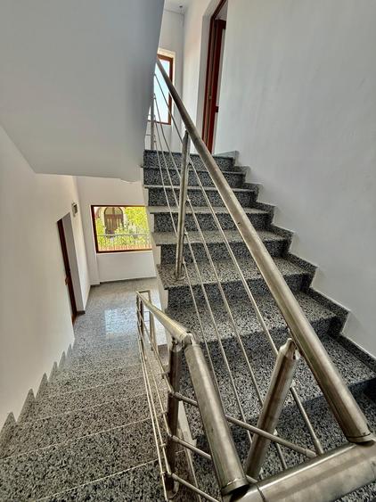 Timpuri Noi metrou, Splaiul Unirii , Vila P+2+M, NEMOBILATA, pretabila BIROURI