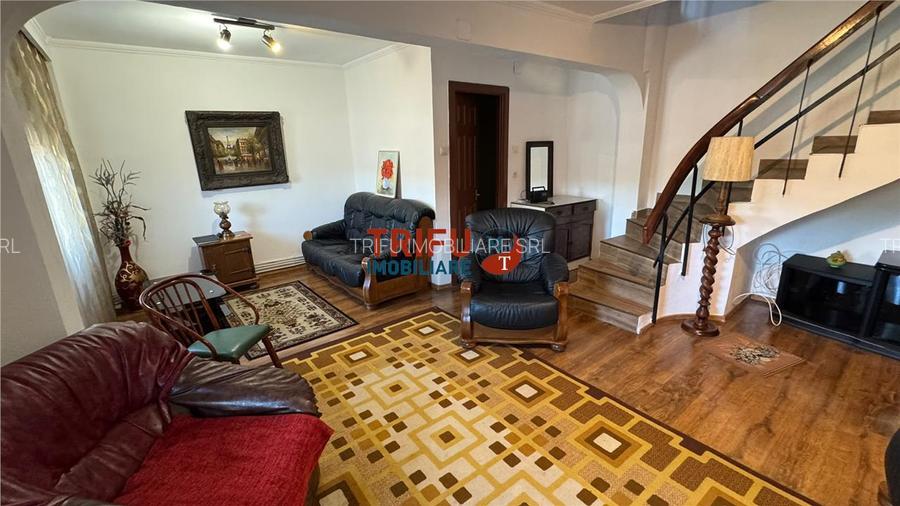 Apartament cu scara interioara de inchiriat zona Cetate - 2
