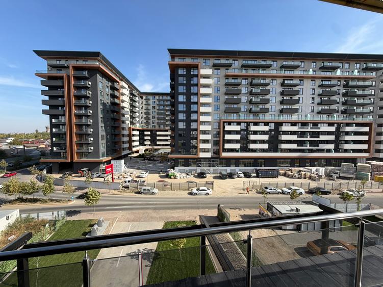Apartament 2 camere studio gata de mutare cu balcon mare