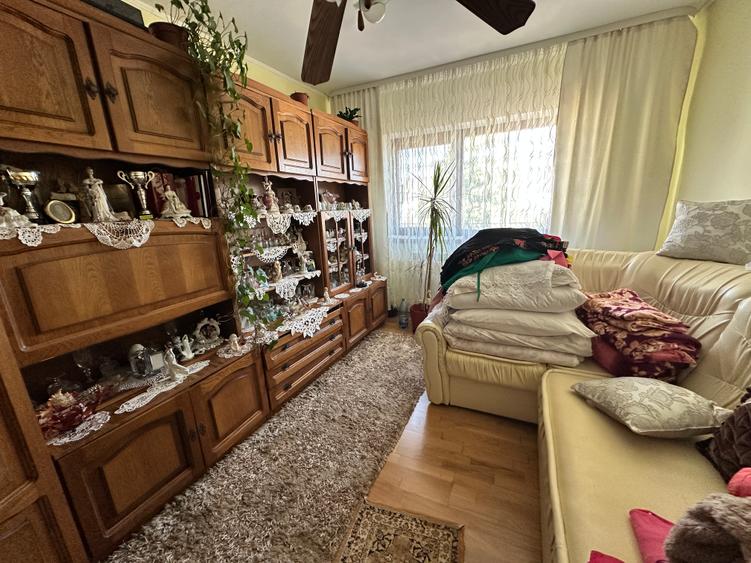 Apartament 2 camere decomandat Zona Capat la 1 - Farmacia Catena