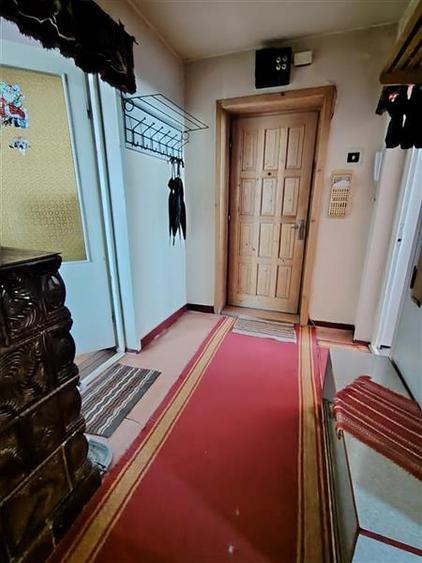 Apartament cu 3 camere (Gheorgheni Cart. Florilor, bl. 13)