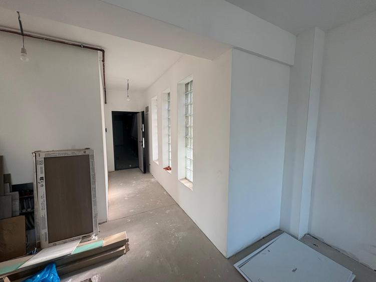 Apartament 2 Camere| 1 Mai |Piata Mures| Semifinisat| Metrou 6'| etj 2