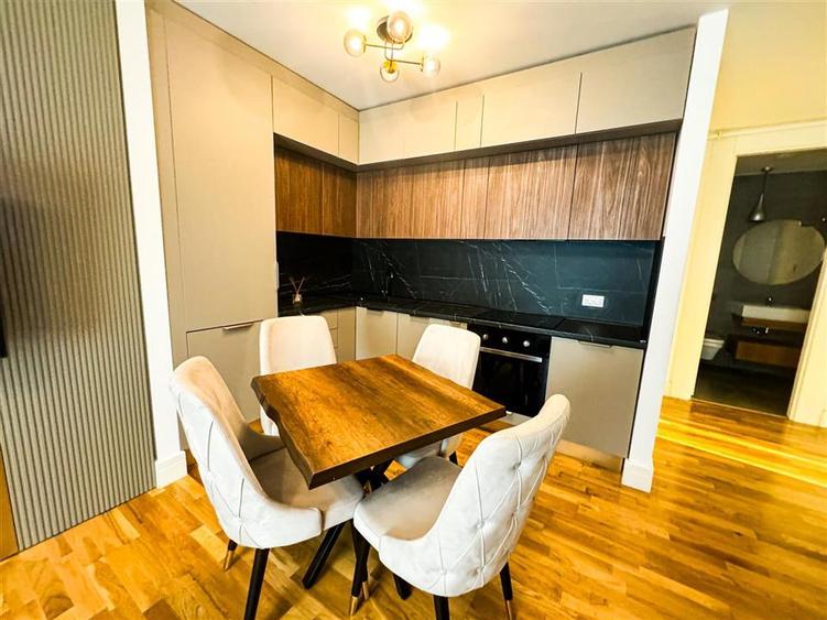 Apartament 3 camere de vanzare 102 The Adress Floreasca