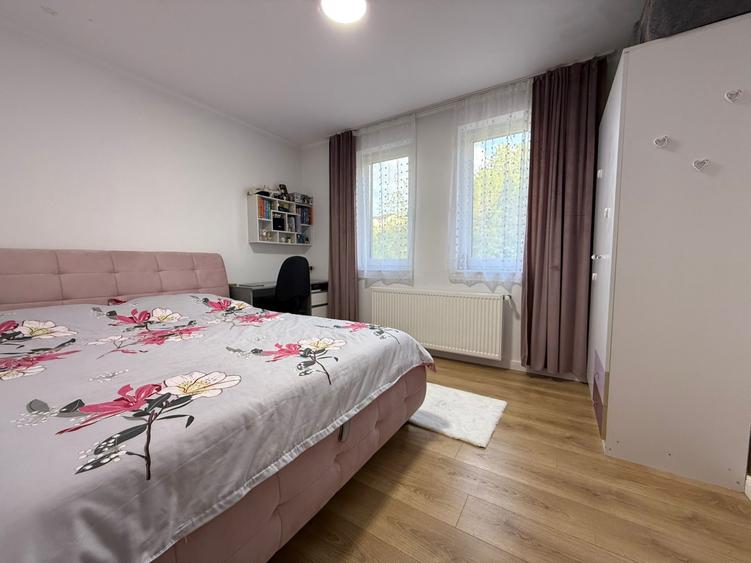 Duplex de vanzare , 120 mp utili zona ,VIVO