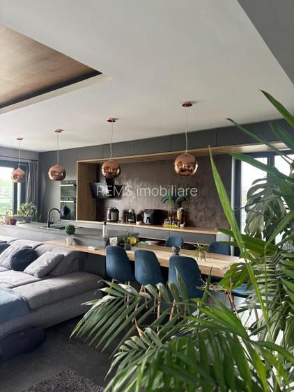 Penthouse de inchiriat in Borhanci, terasa generoasa - 11