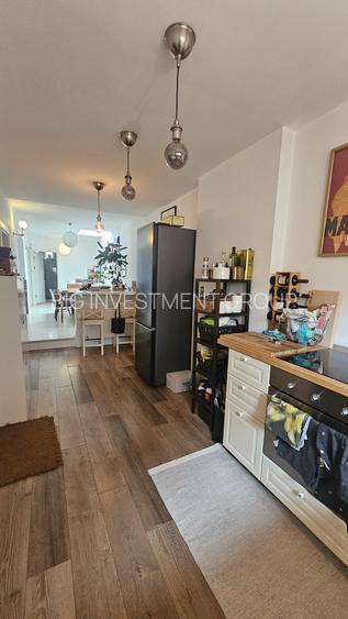 Dorobanti - etaj vila, total 3 proprietari, singur pe nivel, terasa 25 mp - 7