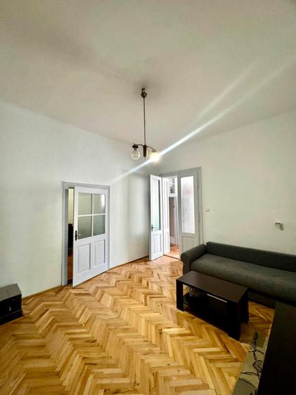 Prima inchiriere! Apartament semidecomandat 4 camere, Gruia, zona Sapte Strazi!