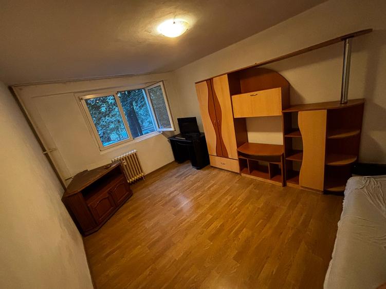 Apartament cu 2 camere de vanzare in zona Pantelimon-strada Zambila Ionita
