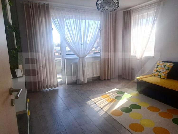 Apartament 3 camere, decomandat, 2 bai, mobilat si utilat complet, Tractorul