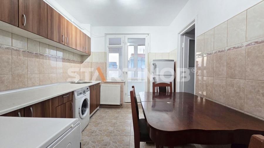 Apartament mobilat 3 camere zona Vlahuta
