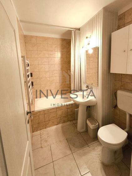 Apartament cu 3 camere pe strada Louis Pasteor!