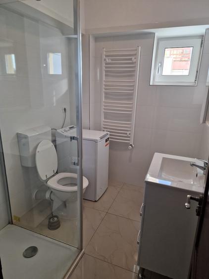 De Inchiriat Apartament 3 camere Obcini
