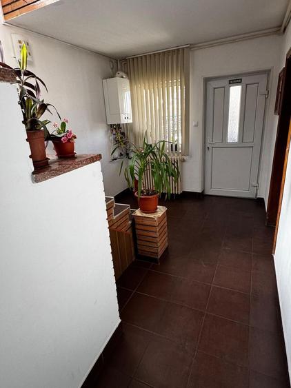 Casa/Vila 6camere-zona Delfinariu