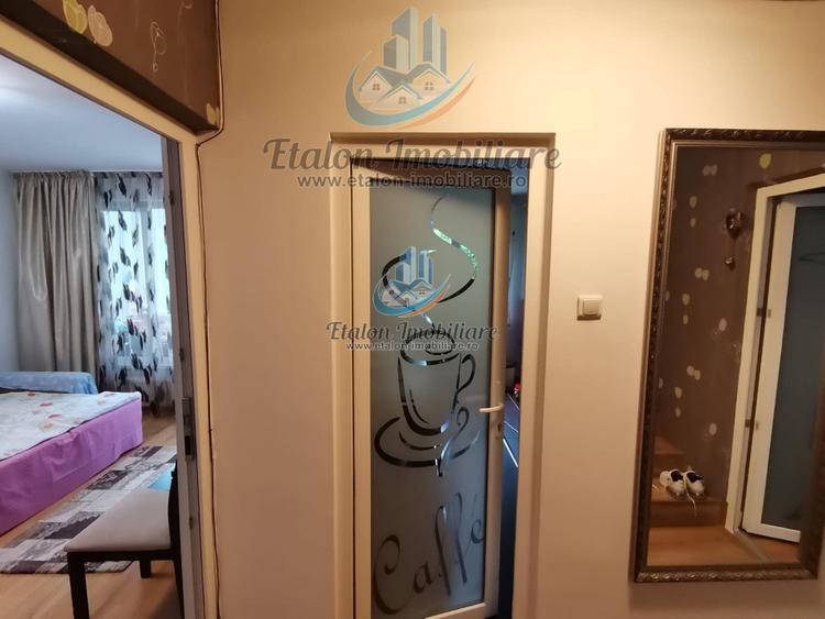 Apartament P+1, 4 camere, 2 bai, 3 balcoane, Zona Centrala Piatra Neamt