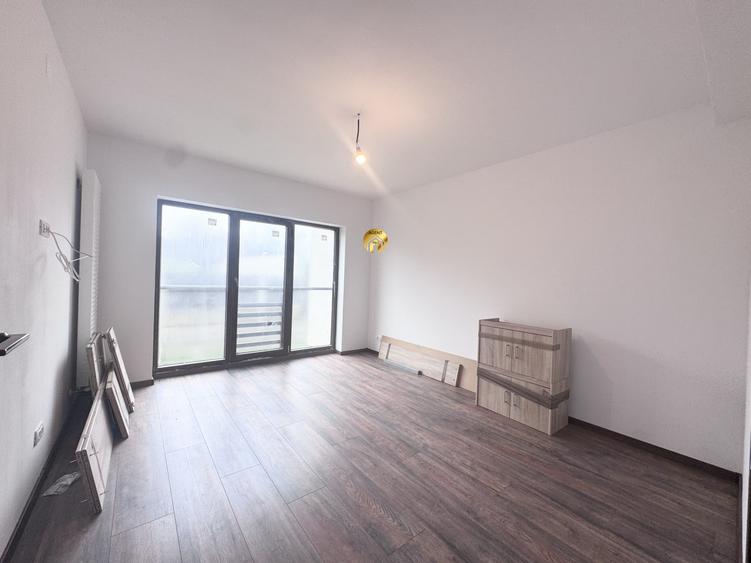 Spatiu Birouri - Parter 4 camere + Terasa 28mp - Otopeni Odaile