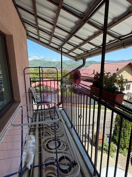 Casa de vanzare cu 4 camere in Comarnic - 31