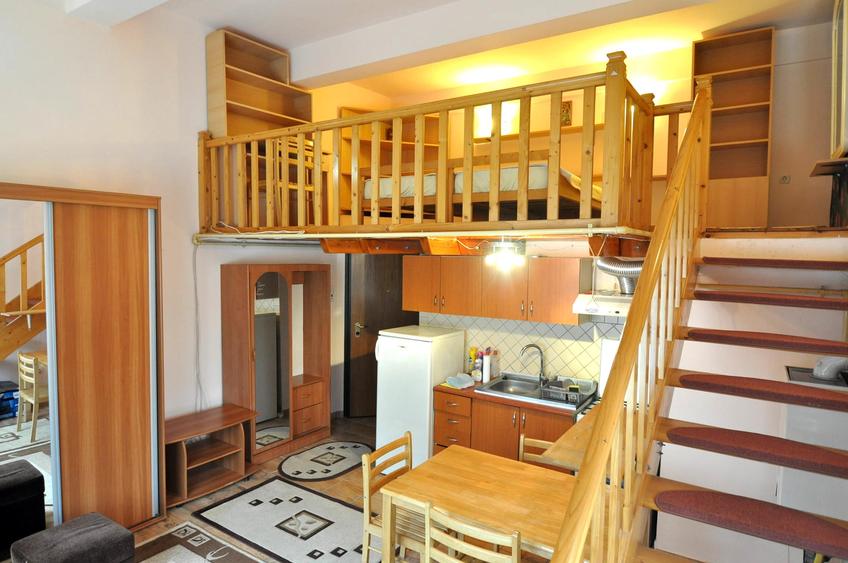 Apartament cu 1 cameră la casa in zona Balcescu